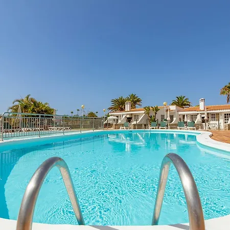 Apartahotel Vista - Adults Only