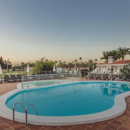 Vista - Adults Only Apartahotel 3*
