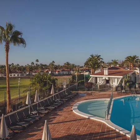 Vista - Adults Only Апарт-отель 3*